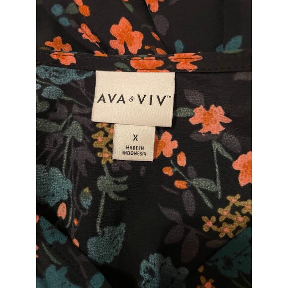 Ava & Viv Midi Floral Dress - Picture 6 of 7